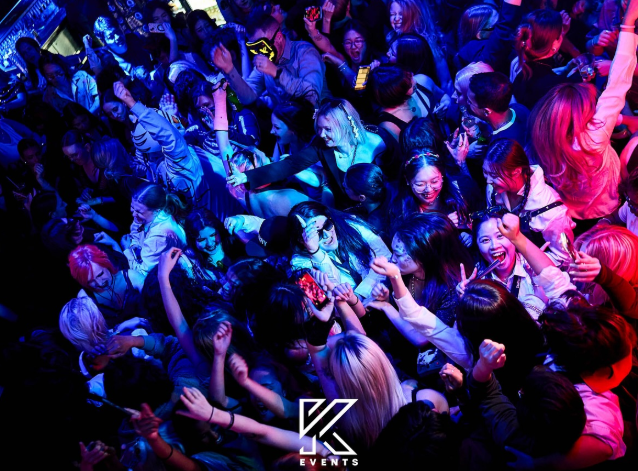 OfficialKEvents PARIS